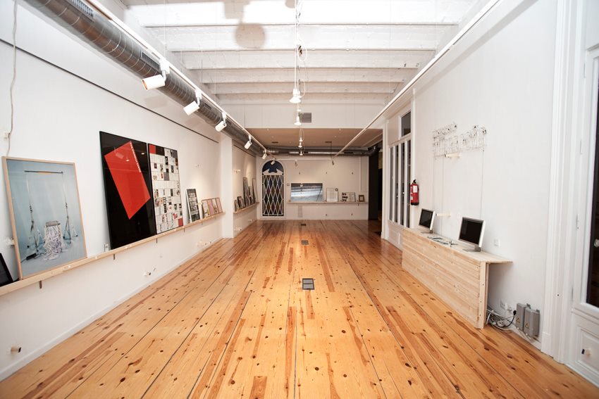 417545_290675697656883_428319417_n