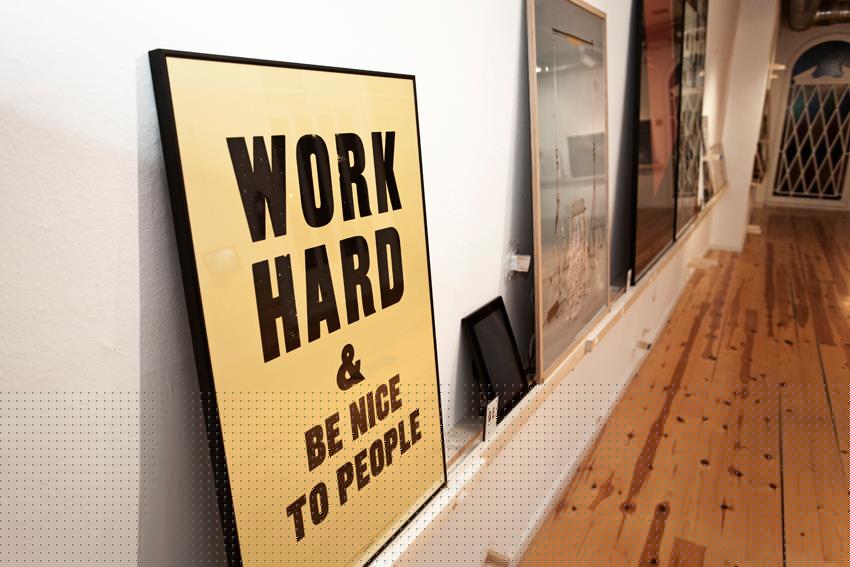 422778_290676267656826_1465755279_n